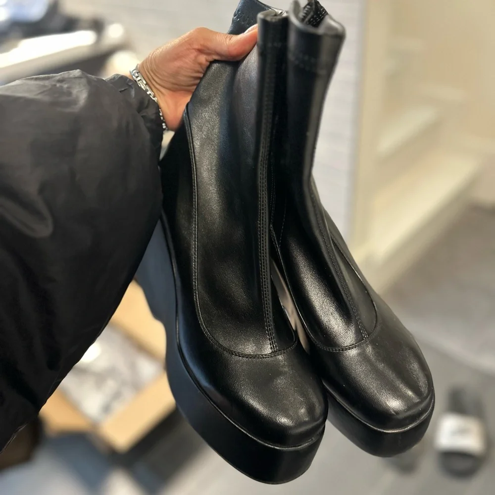 Black boots